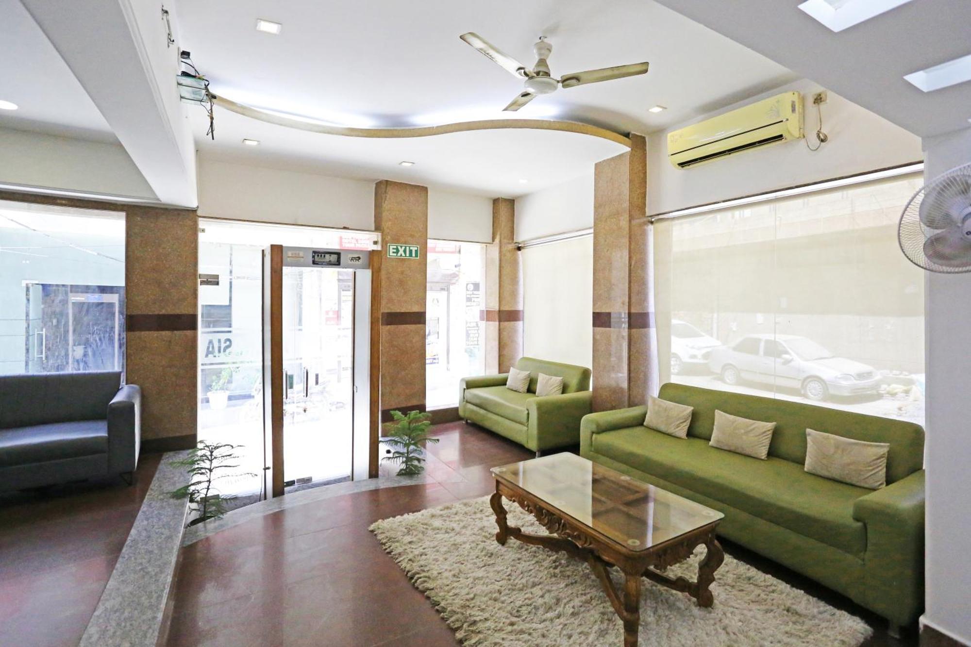 Hotel Ambrosia - A Boutique Hotel Nowe Delhi Zewnętrze zdjęcie
