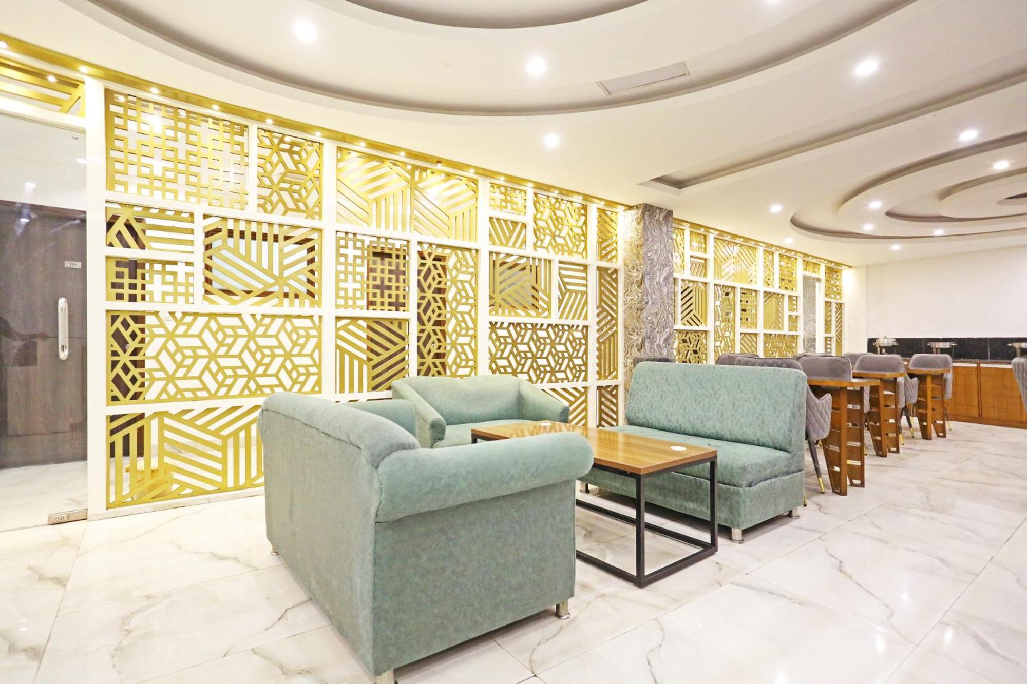Hotel Ambrosia - A Boutique Hotel Nowe Delhi Zewnętrze zdjęcie
